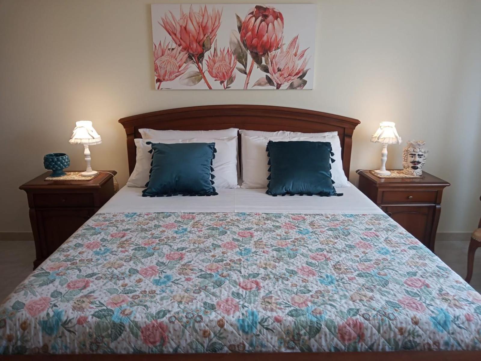 Lorenzo Guest Suite With Free Private Parking-- Cantieri Culturali ปาแลร์โม ภายนอก รูปภาพ